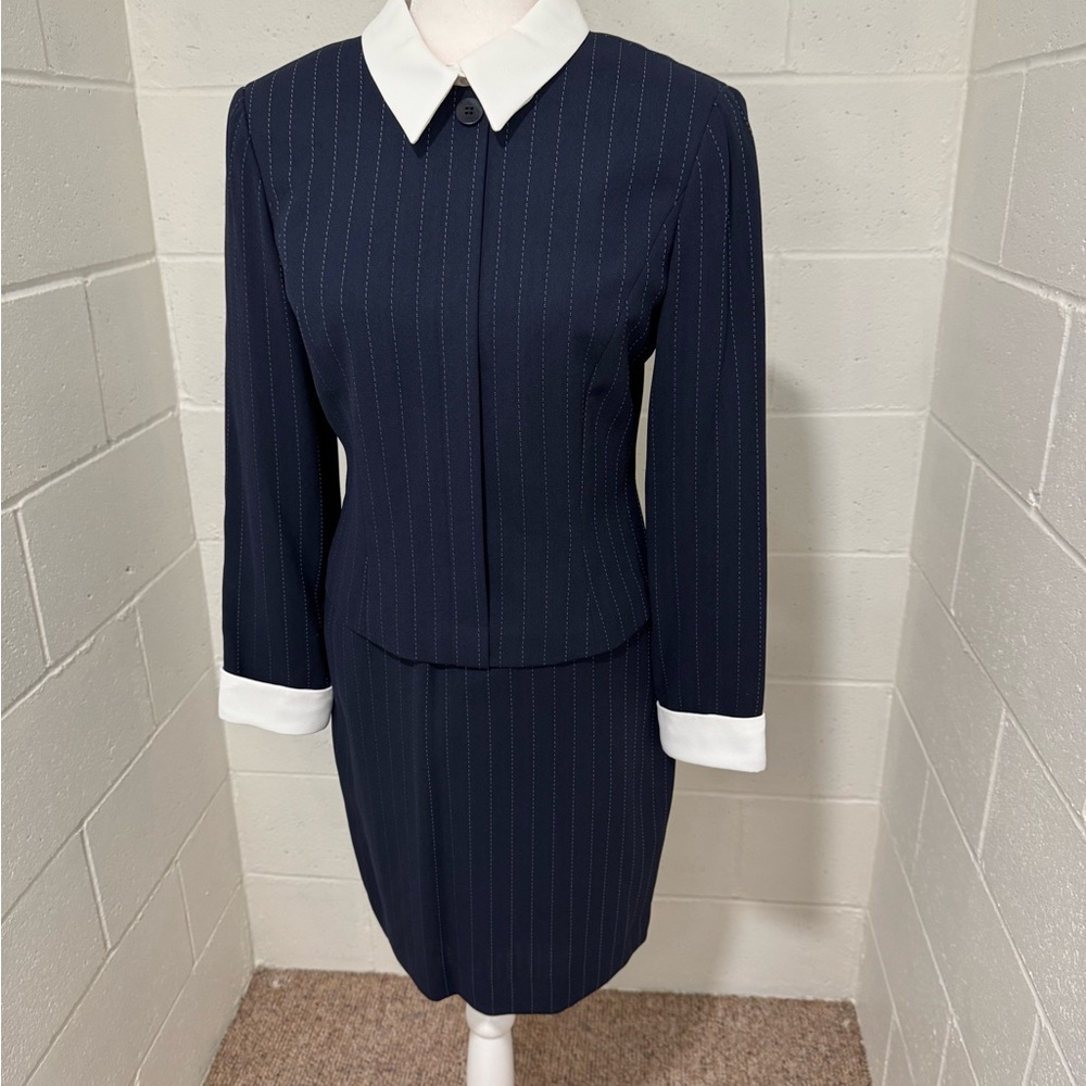 Vtg Brooks Brothers Dark Blue Pinstripe Skirt Set with White Details